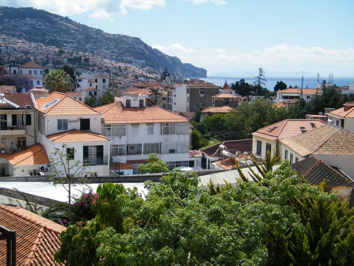 Peaceful Top Floor Apt W Balconies - Cambridge Right - Ac Funchal Dış mekan fotoğraf